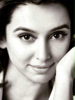 Shibani Dandekar / 