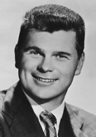 Barry Nelson / Kapitan Dick Rumney, Anioł