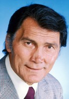 Jack Palance / Porucznik Joe Costa z kompanii F