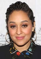 Tia Mowry / Jen Taylor