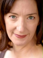 Shelley Janzé / Księgowa