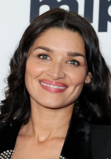 Kim Engelbrecht / Sierżant Noma Walker