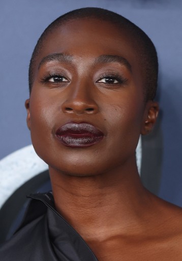 Vivienne Acheampong / Lucienne