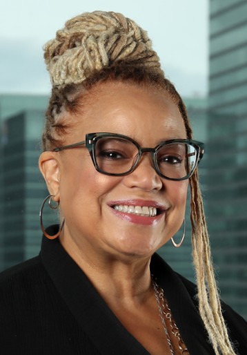 Kasi Lemmons / 