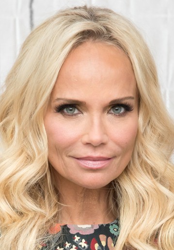 Kristin Chenoweth / Mildred Layton