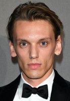 Jamie Campbell Bower / Król Artur