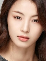 Yoo-ra Choi 