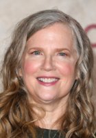 Suzanne Collins / 