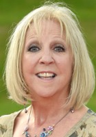 Nichola McAuliffe / Alice
