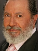 Hugo Macías Macotela / Ojciec Brambila