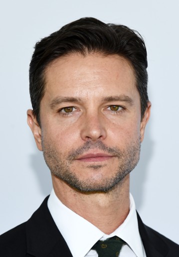 Jason Behr / Maxwell &quot;Max&quot; Evans / Zan / Richard Doty