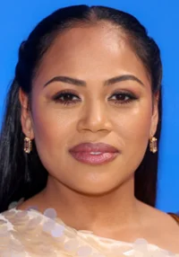 Zinzi Coogler 
