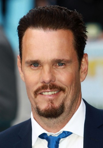 Kevin Dillon / Johnny &quot;Drama&quot; Chase