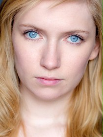 Kim Allan / Chloe Evans