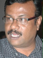 Ilavarasu / Navaneetham, ojciec Vetrivela