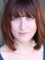 Amanda Lippert / Nora