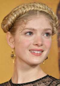 Elena Kampouris 
