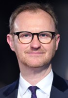 Mark Gatiss / Mężczyzna / Bill