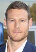 Tom Hopper / Luther Hargreeves