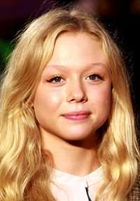 Naomi Battrick 