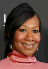Nicole Avant 