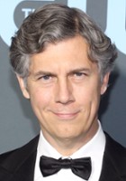 Chris Parnell / Cyril Figgis / Tania wersja Bucka Henry'ego