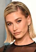 Hailey Bieber