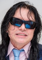 Tommy Wiseau / Johnny