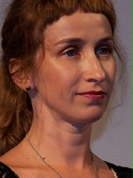 Olga Simonova / Czarownica na molo
