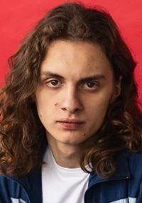 Jan Jakubik 
