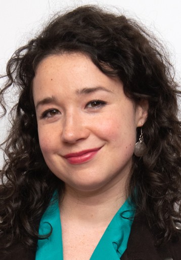 Sarah Steele / Rebecca