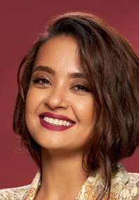 Surveen Chawla 