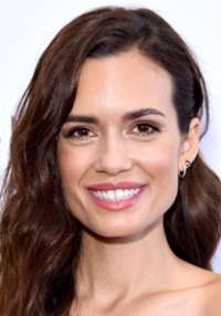 Torrey DeVitto 