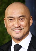 Ken Watanabe / Porucznik Hide Yoshida