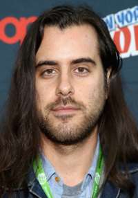 Sean Szeles 