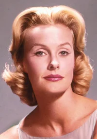 Dina Merrill 