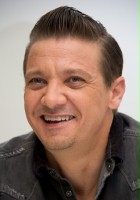 Jeremy Renner / $character.name.name