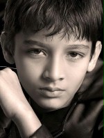  Ayush Tandon / Pi Patel (11-12 lat) 