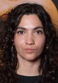 Mona Zarreh Hoshyari Khah 