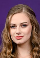 Victoria Martzloff / Tiffany