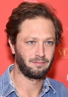 Ebon Moss-Bachrach / Desi Harperin