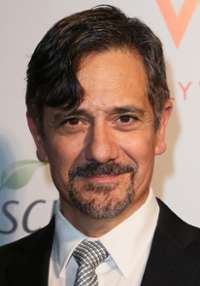 Carlos Lacamara 
