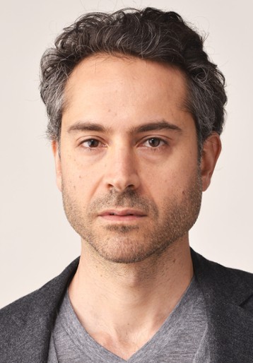 Omar Metwally / Dr Michael Hamda