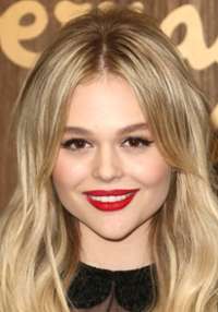 Emily Alyn Lind 