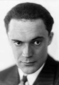 Gustav Diessl 