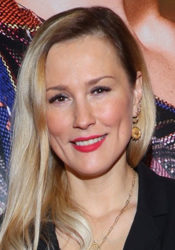 Sylwia Juszczak / Agnieszka Malinowska, sąsiadka Krawczyk&oacute;w i Nork&oacute;w