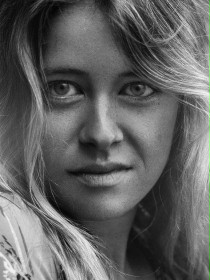 Genevieve Barr / Debbie Kethin