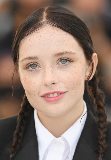 Suzanna Son / Chloe