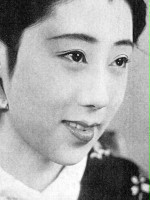 Isuzu Yamada / Asaji, żona Washizu