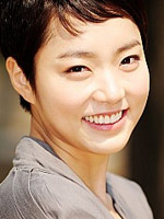Ah-Lee Lee / Sierżant sztabowa Lee Yu-Mi